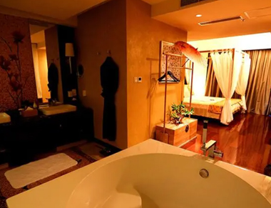 上海青浦区养生会所的黄昏恋:当爱情遇上八十岁